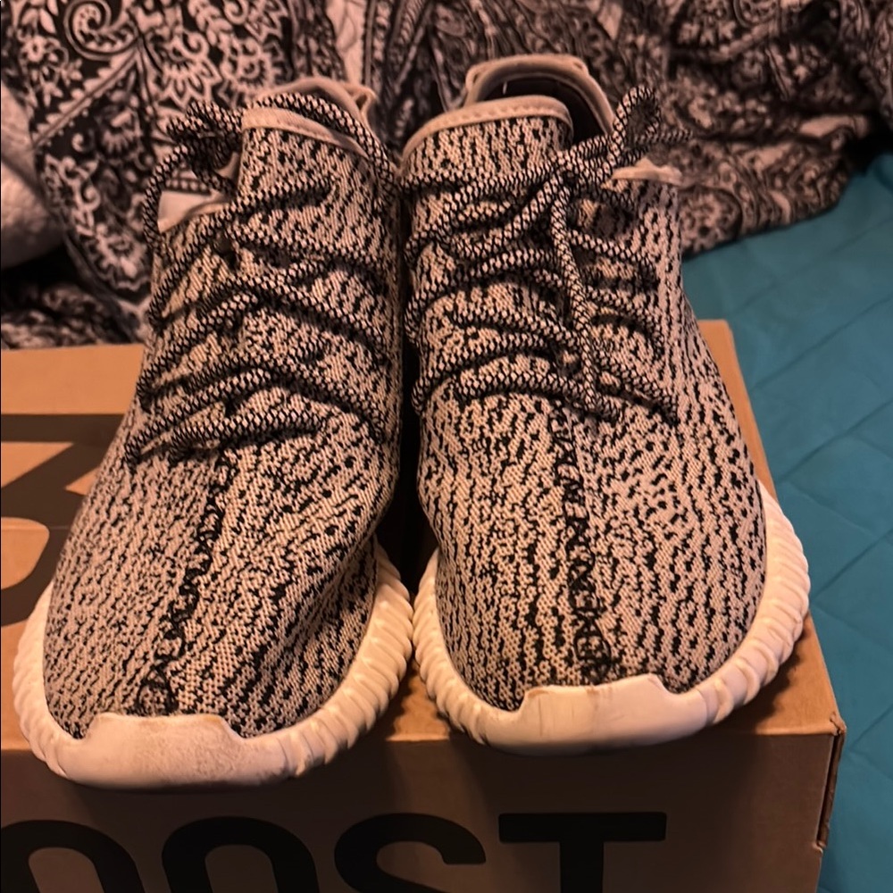 Authentic Adidas Yeezy Boost 350 'Turtle Dove' Sneakers